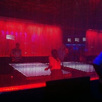 Снимок сделан в Chalk Ping Pong &amp; Billiards Lounge пользователем Vladimir V. 6/30/2012