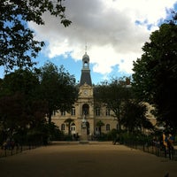 Photo taken at Square Ferdinand Brunot by Lomig U. on 6/21/2012