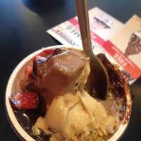 7/15/2012にSyed Ahmad Faris S.がGolden Spoon Frozen Yogurtで撮った写真