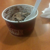 Photo taken at Coldstone Creamery by Mark P. on 3/28/2012
