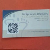 Foto tomada en Footprints in Recovery  por Harmony L. el 2/16/2012