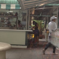 Photo taken at ซุ้มอาหาร ข้างอาคาร ท.100 by Magenta Y. on 8/7/2012