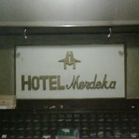 Hotel Merdeka - Motel in Bekasi Barat