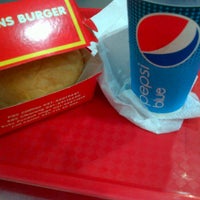 Photo taken at Dons Burger by Yongen P. on 3/6/2012