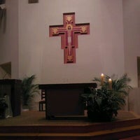 5/7/2012にDenielle G.がUniversity Catholic Centerで撮った写真