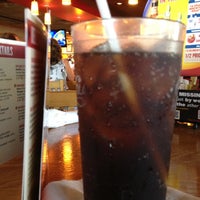 Photo taken at Applebee&#39;s Grill + Bar by El H. on 6/10/2012