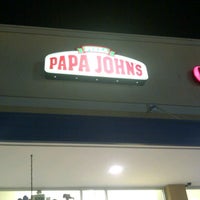 Photo taken at Papa John&amp;#39;s Pizza by Moni on 8/24/2012