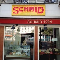 รูปภาพถ่ายที่ Schmid โดย Dina4 w. เมื่อ 8/19/2012