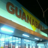 Photo taken at Supermercados Guanabara by Jorge A. on 5/26/2012