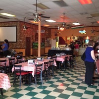 Photo taken at Fuzzy&amp;#39;s Pizza by Gregory M. on 8/18/2012
