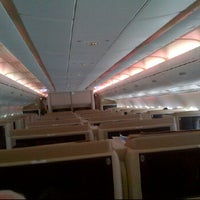 Photo taken at SQ12 SIN-NRT-LAX / Singapore Airlines by Valentine I. on 4/16/2012