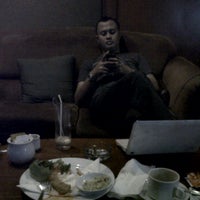 Review Putri Lounge (Horison Hotel)