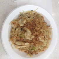 Photo taken at Wok Food by Jan on 6/3/2012