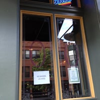 6/3/2012에 Patrick S.님이 PJ&amp;#39;s Pub &amp;amp; Grill에서 찍은 사진