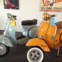Photo taken at Scooterworks Chicago by Dannie L. on 5/20/2012