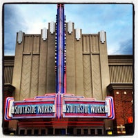 Foto tirada no(a) SouthSide Works Cinema por Adam V. em 8/21/2012