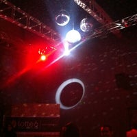 Foto tirada no(a) Lotte 6 Drinks &amp;amp; Dance por Manu R. em 4/22/2012