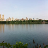 Photo prise au Bike And Roll Central Park (Tavern On The Green) par Becky K. le5/27/2012