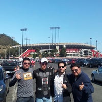 Photo taken at 49ers Fanfest 2012 by Luis R. on 8/12/2012