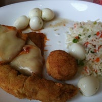 Снимок сделан в Itapura Restaurante &amp;amp; Buffet пользователем Vanialu 7/7/2012