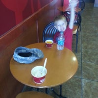 Photo taken at Cold Stone Creamery by J.d. T. on 8/23/2012