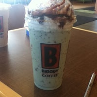 Foto tirada no(a) Biggby Coffee por Andrea K. em 8/3/2012