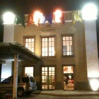 รูปภาพถ่ายที่ Hotel VillaOeste โดย Jeff M. เมื่อ 6/21/2012