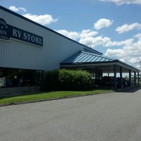 Lee's Auto Ranch - Automotive Shop in Ellington
