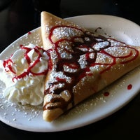 Photo taken at Crêpe Amour by Clara S. on 3/10/2012