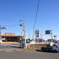 Photo taken at ファミリーマート 花水レストハウス店 by hazime 5. on 2/19/2012