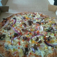 8/6/2012 tarihinde Emily D.ziyaretçi tarafından Naked Pizza'de çekilen fotoğraf
