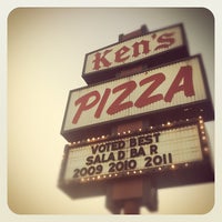 Photo taken at Ken&amp;#39;s Pizza by Shelton G. on 5/24/2012