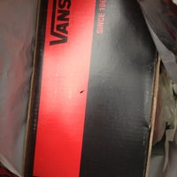 Vans Store - Cool - 3 tips from 191 visitors