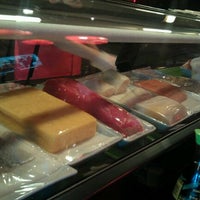 Photo taken at Sushi U by Chuq Y. on 6/26/2012