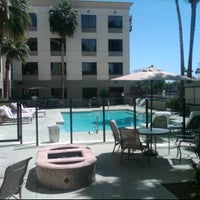 รูปภาพถ่ายที่ Hampton Inn by Hilton โดย Across Arizona Tours เมื่อ 5/2/2012