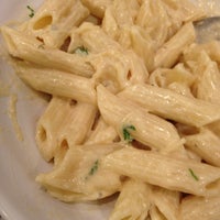Foto tirada no(a) Cucina Italiana por JC em 5/20/2012