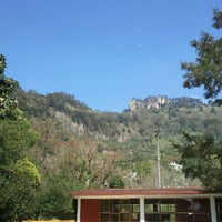 Photo taken at Centro de Molango by Trinsky H. on 3/1/2012
