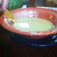 4/12/2012 tarihinde Kourtney P.ziyaretçi tarafından El Corral Mexican Restaurant'de çekilen fotoğraf