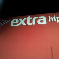 Photo taken at Extra Hiper by Thiago R. on 2/2/2012