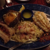 Photo taken at Red Lobster by Joe Y. on 3/31/2012
