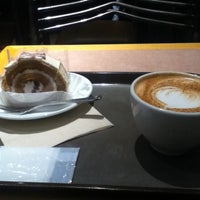 Photo taken at BLENZ coffee ラゾーナ川崎プラザ店 by aooni on 3/24/2012