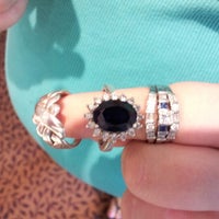 Helzberg Diamonds Jewelry Store in San Antonio