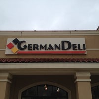 Foto tirada no(a) GermanDeli European Food Store por Josh L. em 3/8/2012