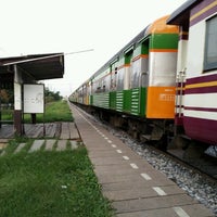 Photo taken at Khan Keha Khomo Sip-kao Railway Halt (SRT1225) by Civilize  Satellite ( E22HPS ) on 6/18/2012