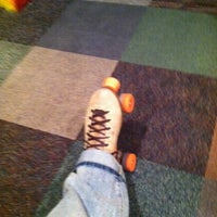 2/18/2012 tarihinde Laroziyaretçi tarafından Great Skate'de çekilen fotoğraf