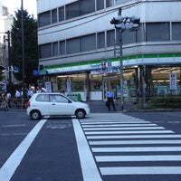 Photo taken at FamilyMart by Junji I. on 8/22/2012