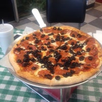 Снимок сделан в Maggie&amp;#39;s Pizza &amp;amp; Restaurant пользователем Aaron P. 2/17/2012