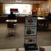 4/1/2012 tarihinde Mike H.ziyaretçi tarafından Hero Certified Burgers'de çekilen fotoğraf