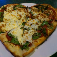 Photo taken at Boston Pizza by Chel/SMGyyj on 2/15/2012