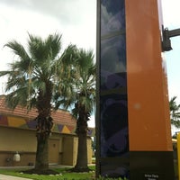 Photo taken at Taco Bell by Demetrio M. on 7/18/2012